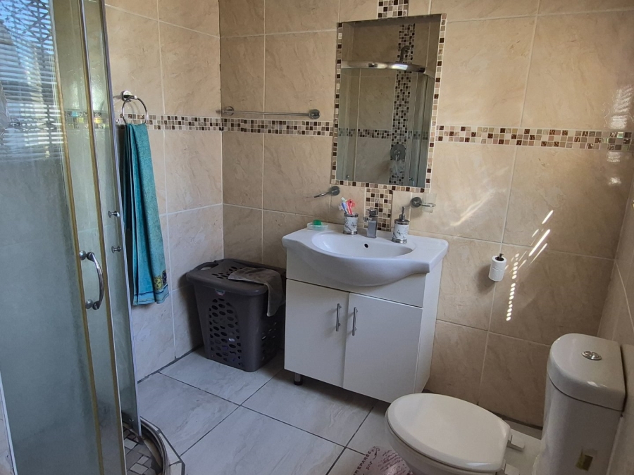 3 Bedroom Property for Sale in Kwadwesi Eastern Cape